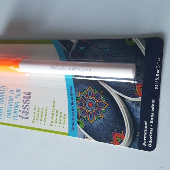 Permanent Fabric Paint Marker (Neon Orange) - Picture 6 of 9